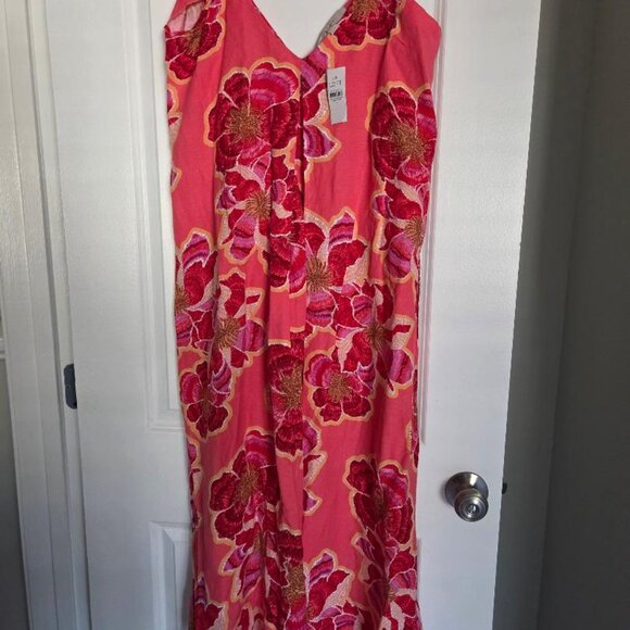 LOFT Textured Floral Linen Blend Strappy Maxi Dress - Picture 5 of 5